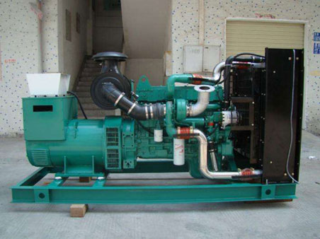 凉城1100kw康明斯柴油发电机组图片 凉城1100kw康明斯柴油发电机组图片